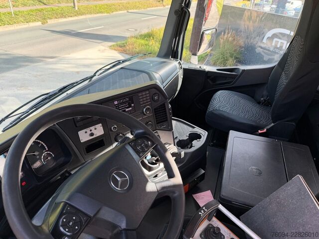 Dreiseitenkipper LKW MERCEDES-BENZ Arocs 2642 6x4 Meiller Kipper KRAN FUNK