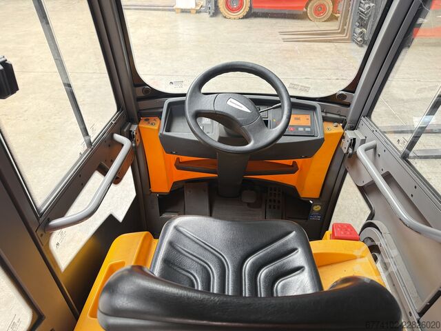 Schleppfahrzeuge Jungheinrich EZS 570--EK--V0264