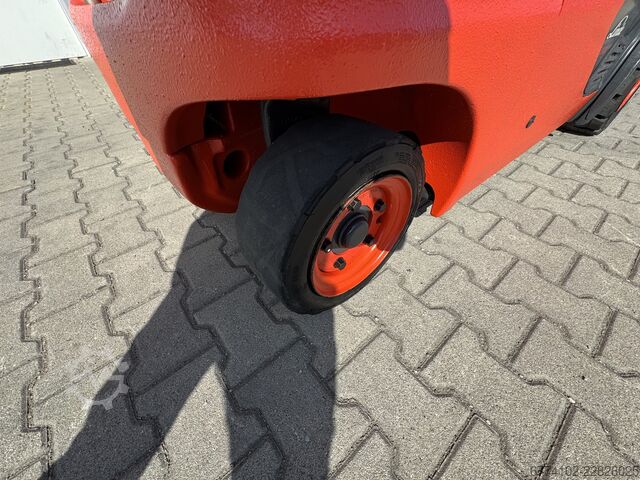 Elektrisch – 4 Räder Linde E20PL--EK--BEZ0250