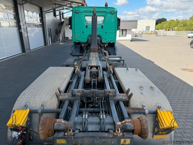 Abrollkipper MERCEDES-BENZ Arocs 2645 6x4 Abrollkipper MEILLER Blatt Luft