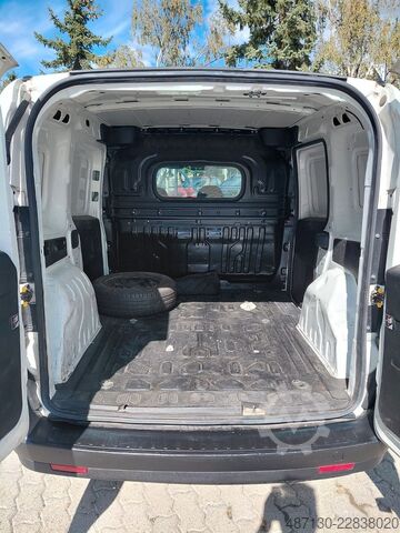 Kastenwagen FIAT Doblo 1.3 MultiJet 95