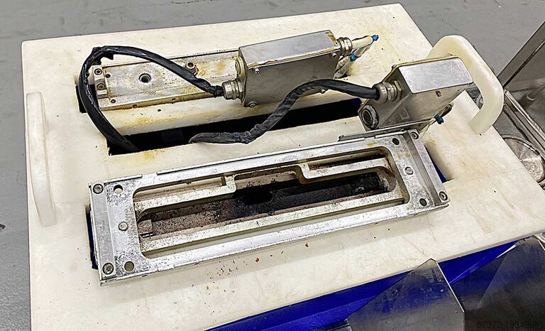 Schlauchbeutelmaschine Fuji FW 3710FW/H