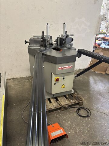 Corner crimping machine Elumatec EP 124