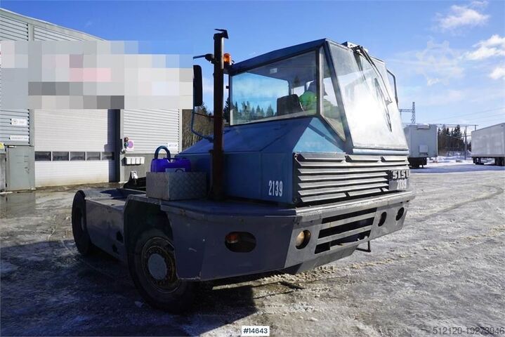 Terminal tractor Sisu 2139 4x4 Terminal truck. Watch video!