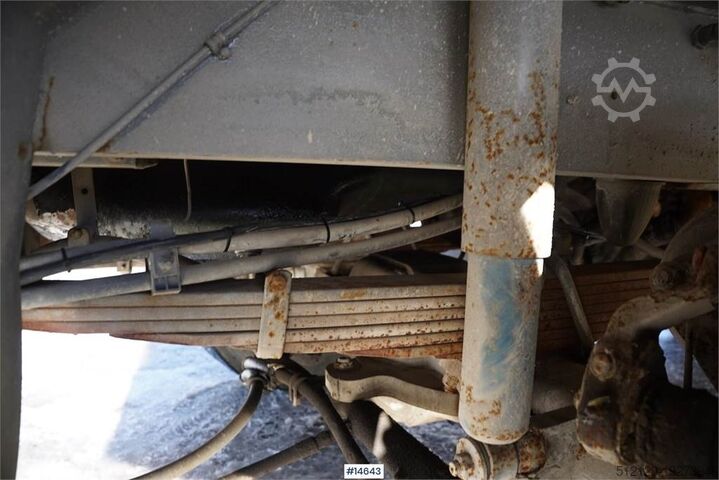 Terminal tractor Sisu 2139 4x4 Terminal truck. Watch video!