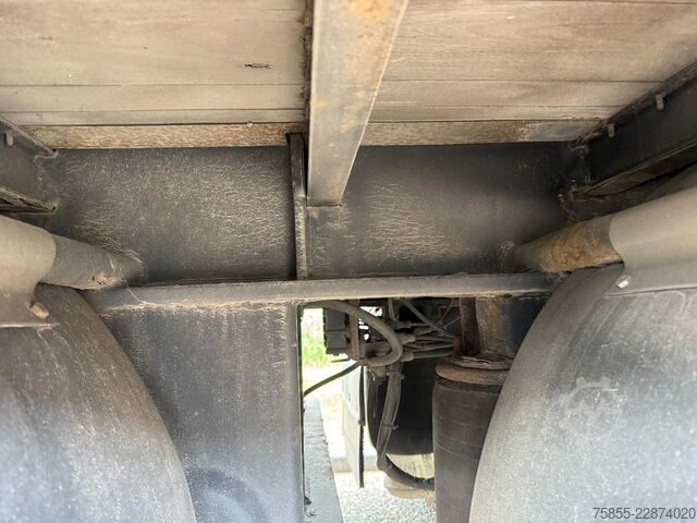 Semi-Tieflader Meert Semi Curtainside / SAF / Double Tires