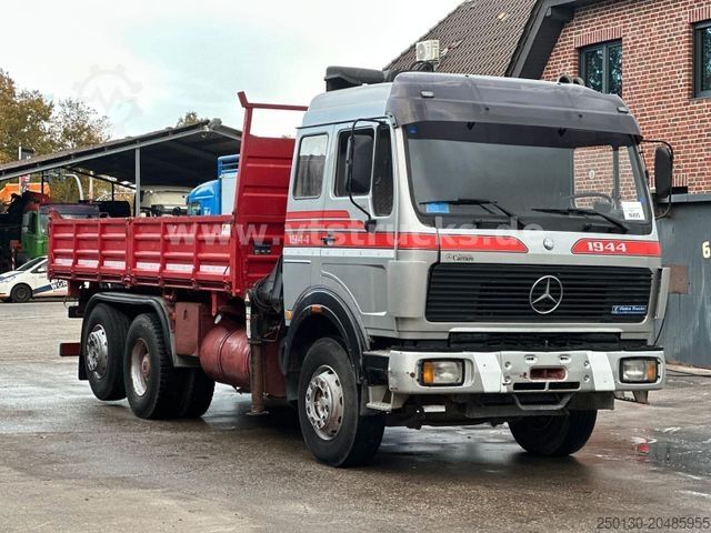Kipper LKW MERCEDES-BENZ 1944 s 6x2 DSK Hiab-Ladekran