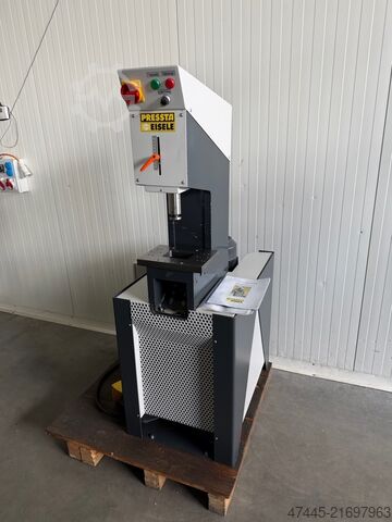Stanze Pressta Eisele Dyno 15