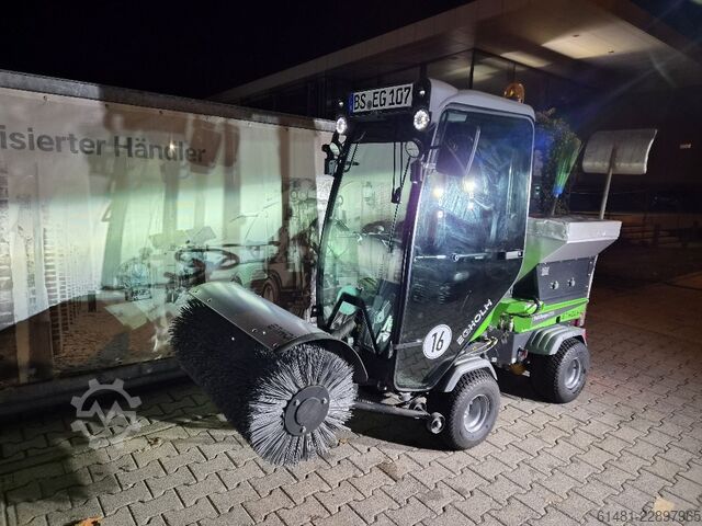 Winter service equipment  