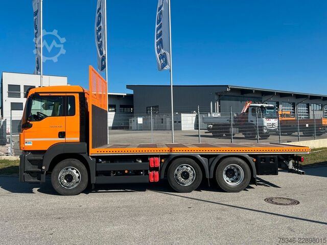 LKW mit Tankaufbau MAN TGS 26.430/Pritsche6,10m/Lenkachse/ADR/NL16,4 to