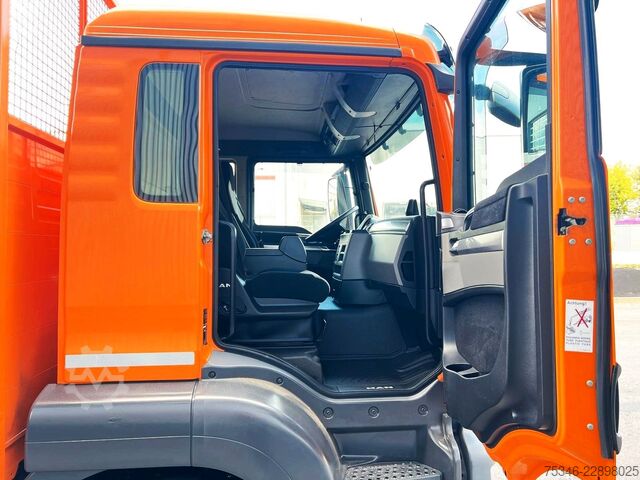 LKW mit Pritsche (offen) MAN TGS 26.430/Pritsche6,10m/Lenkachse/ADR/NL16,4 to