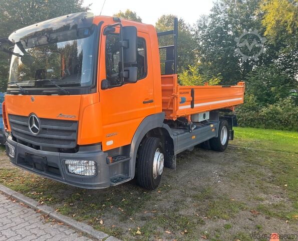 Dreiseitenkipper LKW MERCEDES-BENZ 1224 Meiller Kipper/2 x AHK/NL 5,7 to/Nur 11 tkm