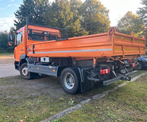 Dreiseitenkipper LKW MERCEDES-BENZ 1224 Meiller Kipper/2 x AHK/NL 5,7 to/Nur 11 tkm