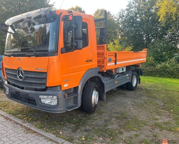 Kipper LKW MERCEDES-BENZ 1224 Meiller Kipper/2 x AHK/NL 5,7 to/Nur 11 tkm