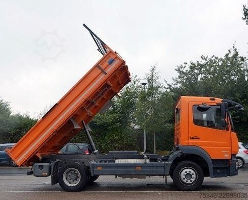 Kipper LKW MERCEDES-BENZ 1224 Meiller Kipper/2 x AHK/NL 5,7 to/Nur 11 tkm