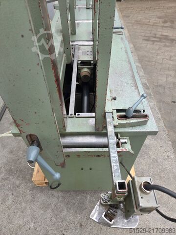 Feeder for planer HOWIAL