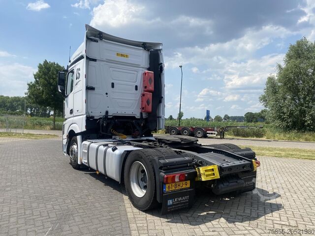 Standard tractor Mercedes-Benz ACTROS 1843 / 2 Tanks / Euro 6 / NL / 760.000 KM
