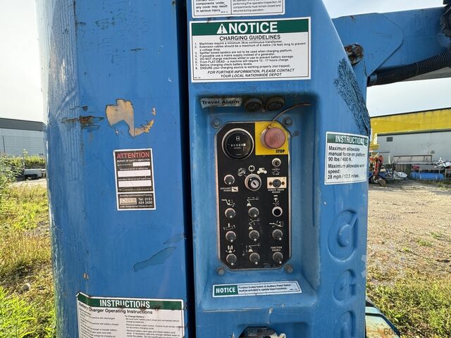 Vertikale Mastauslegerhebebühne HAULOTTE STAR 10-1