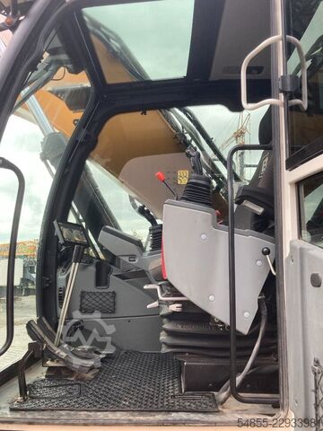 Kettenbagger LIEBHERR R924