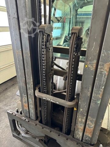 Electric - 4 wheels Still RX 60-40