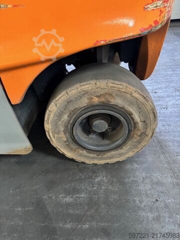 Electric - 4 wheels Still RX 60-40