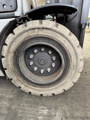 Electric - 4 wheels Still RX 60-40