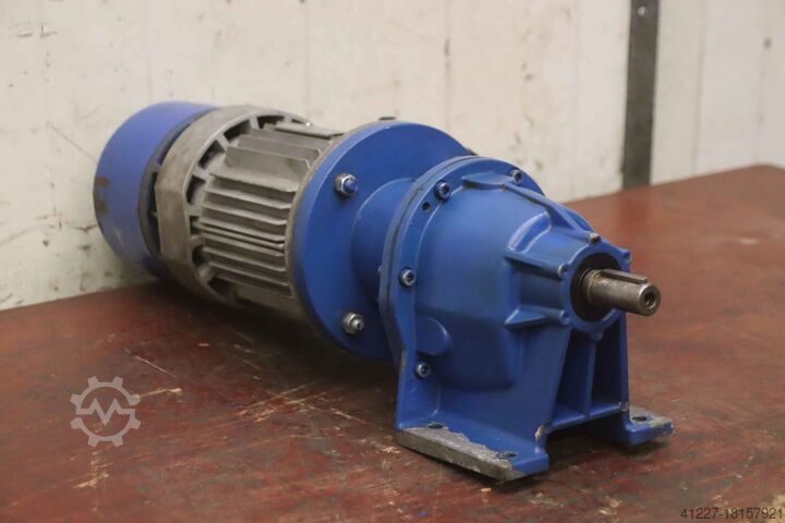 Gear motor 0.25 kW 120 rpm MGM BA 71A4