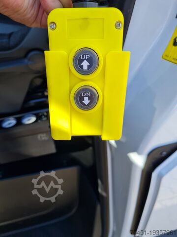 Transporter mit Kipper Renault Master New 35 Kipper KLIMA NAVI/APP PDC LUFTFEDERUNG