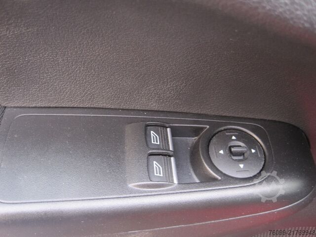 Kastenwagen Ford Courier Limited Navi Kamera 2xSchiebetür