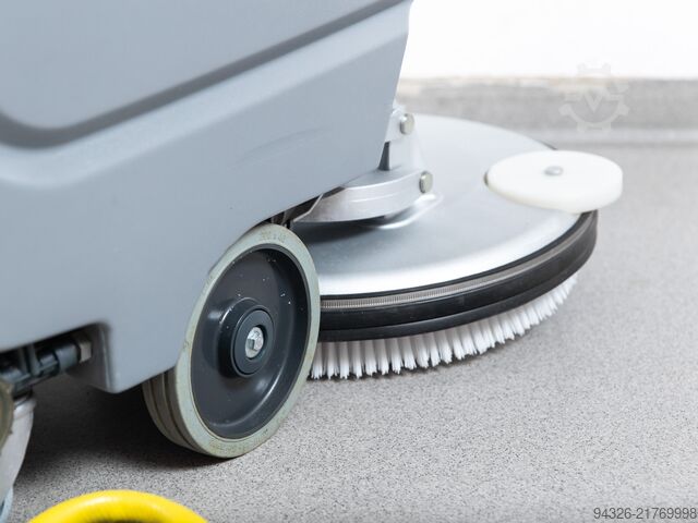 Hako Scrubmaster B45 TB510 NEW BATTERIES Hako Srcubmaster B45 TB510 - 2018y - 275h