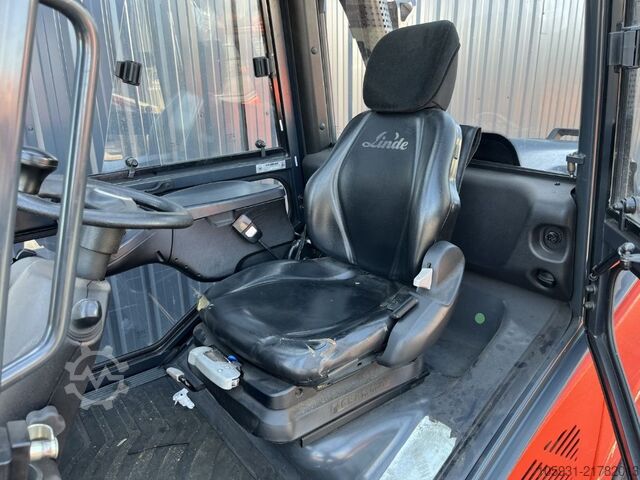 Treibgasstapler Linde H25T-02