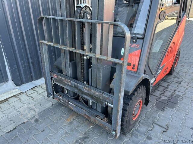 Treibgasstapler Linde H25T-02