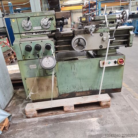 Leit-/Zugspindeldrehmaschine Stankoimport 1J611P