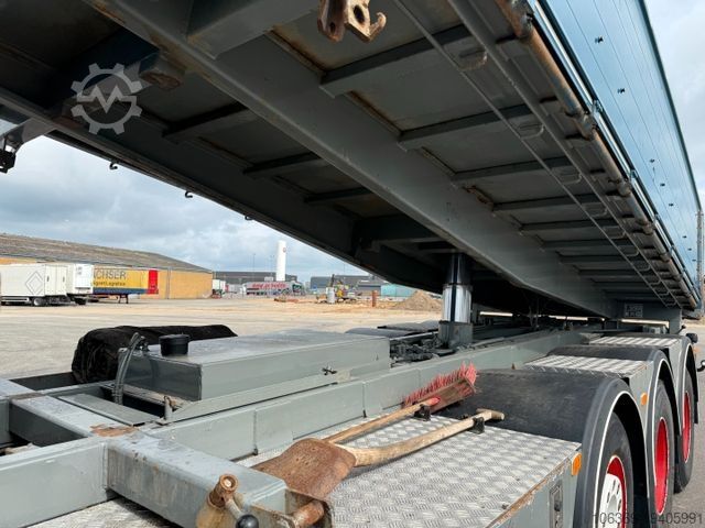 Three-sided tipper truck VOLVO FM 500 8x4 Pushertridem 3 Way Tipper / Kipper