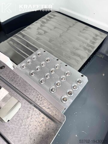 5-Achs-Werkzeugschleifmaschine - WALTER Helitronic Walter Helitronic Basic