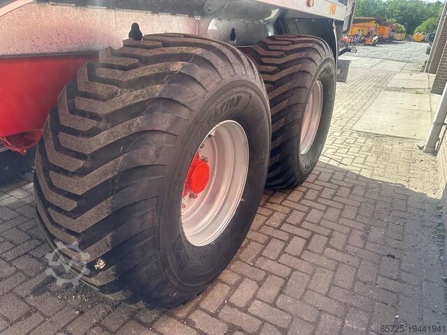 Düngerverteiler Vaia MB100 watertank met 8'' zuigarm - Nieuw