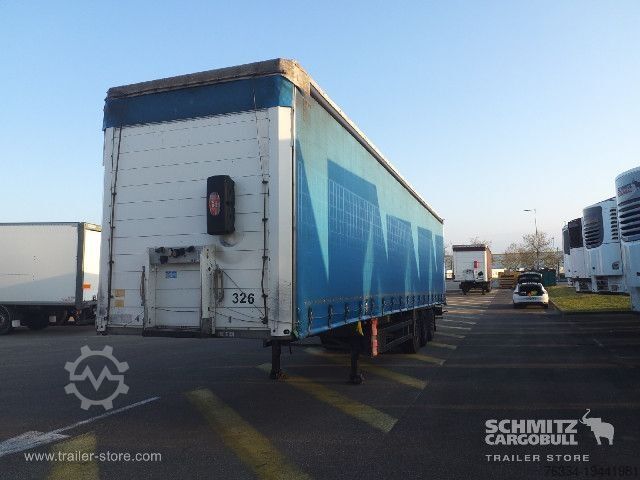 Open semitrailer with tarp Schmitz Cargobull Semitrailer Curtainsider Standard