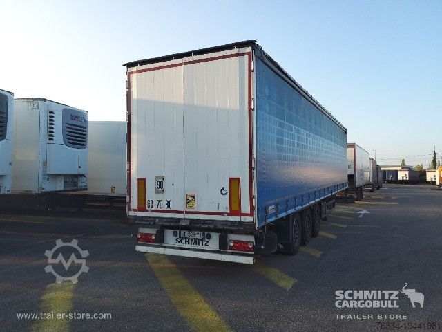 Open semitrailer with tarp Schmitz Cargobull Semitrailer Curtainsider Standard
