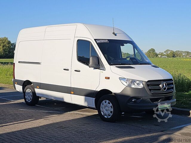 High-roof van MERCEDES-BENZ SPRINTER 317 L2H2 Mbux RWD Euro6!
