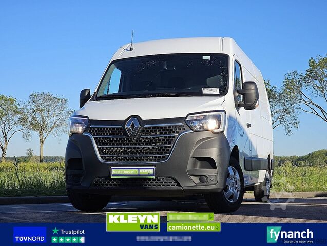 High-roof van RENAULT MASTER 2.3 L2H2 135Pk Euro6 AC!