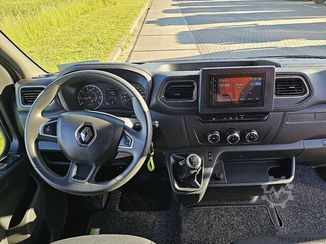 High-roof van RENAULT MASTER 2.3 L2H2 135Pk Euro6 AC!