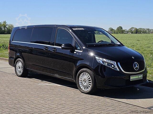 Passenger transportation MERCEDES-BENZ EQV 300 L3 XL 8-Persoons
