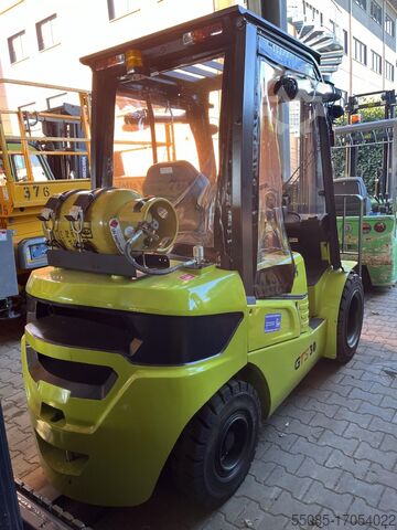 Treibgasstapler Clark GTS30L - Vorführgerät