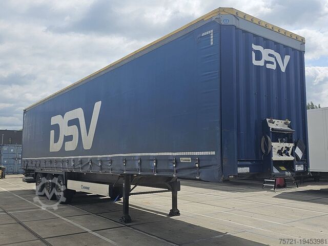 Schiebeplanen KRONE SDP 02 BÄR 2 TONS TAILLIFT