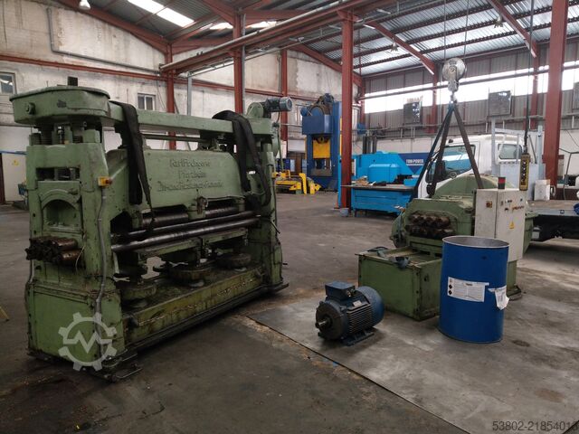 Band straightening machine Ungerer Richtmaschine RM2300/8/9