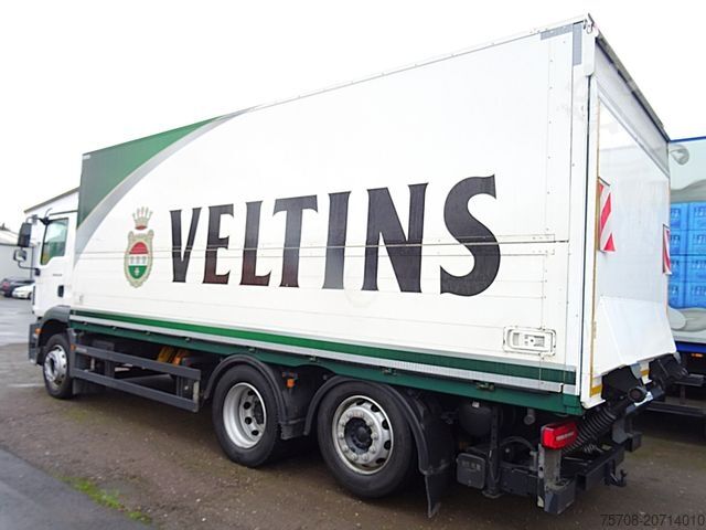 LKW mit Getränkeaufbau MAN 26.360 TGS*Schwenkwand*20 Pal*Lift/Lenk*2,5t LBW