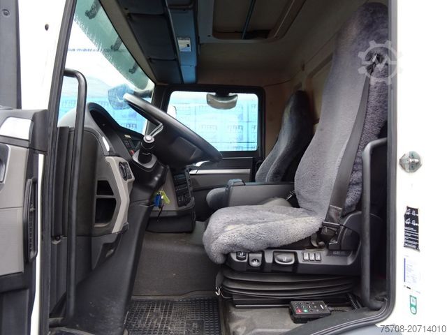 LKW mit Getränkeaufbau MAN 26.360 TGS*Schwenkwand*20 Pal*Lift/Lenk*2,5t LBW