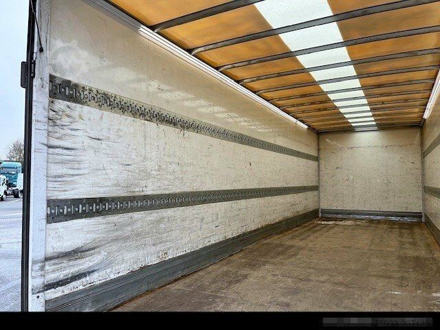 LKW-Fahrgestell MERCEDES-BENZ Actros 1832 L Koffer LBW 1,5t+Koffer 8,1m+Klima