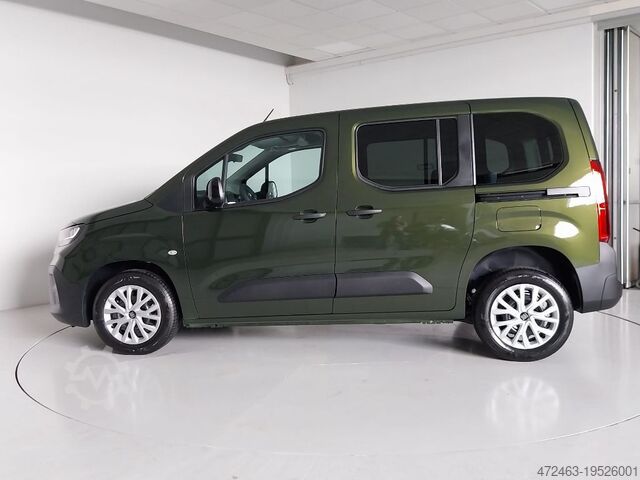 Customized van FIAT - Doblò - 1.5 BlueHdi 130CV n1