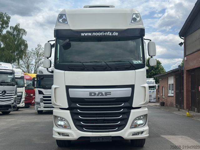 Flatbed truck with tarp DAF XF460 6x2 Plane Retarder Stapler Lenk Edscha